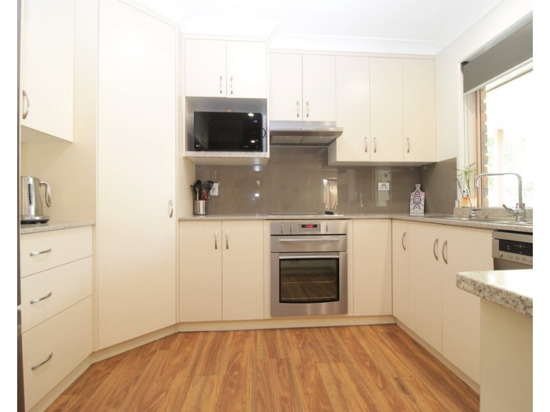 4 Hass Place, Emerald QLD 4720