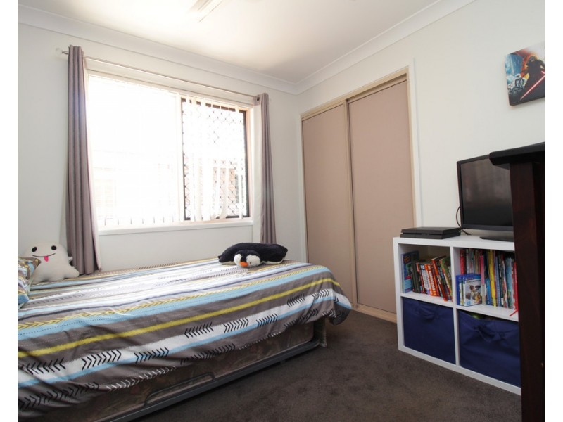 4 Hass Place, Emerald QLD 4720