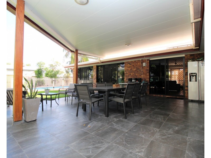 4 Hass Place, Emerald QLD 4720