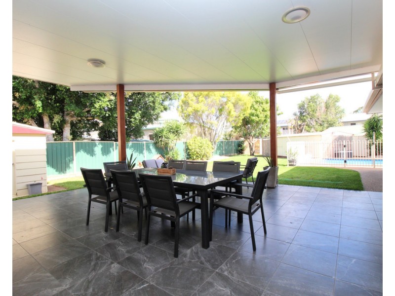 4 Hass Place, Emerald QLD 4720