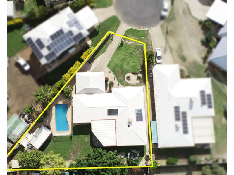 4 Hass Place, Emerald QLD 4720