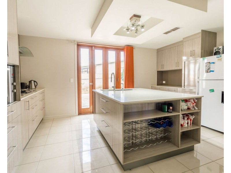 68 Yamala Street, Emerald QLD 4720