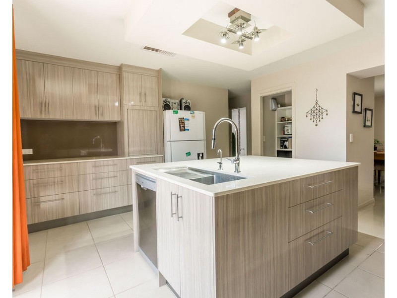 68 Yamala Street, Emerald QLD 4720