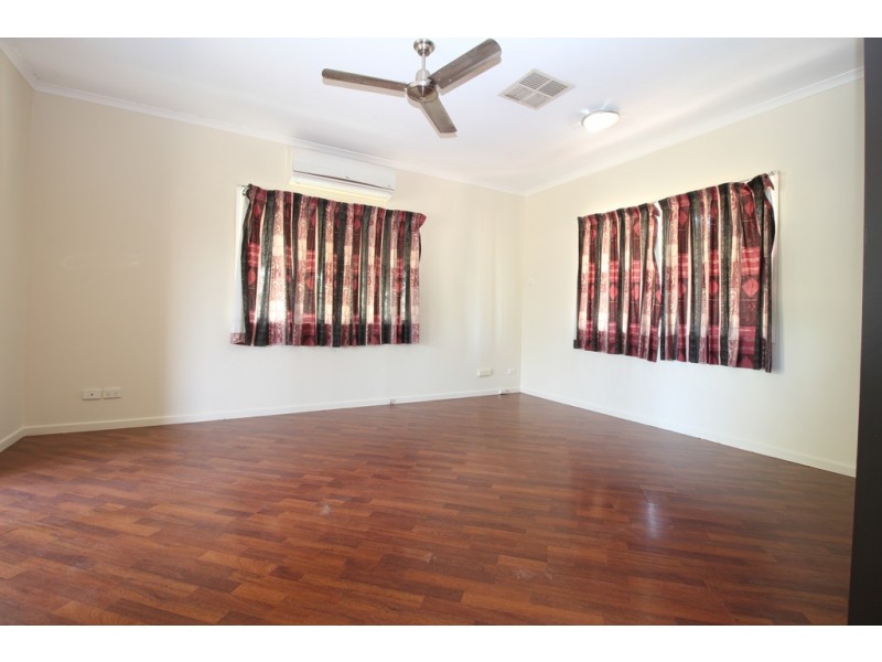 21 Park Avenue, Emerald QLD 4720