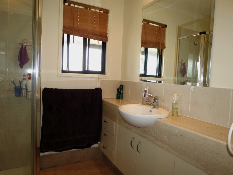 Capella QLD 4723