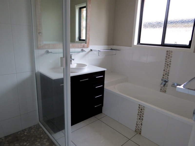 40 Wright Street, Emerald QLD 4720