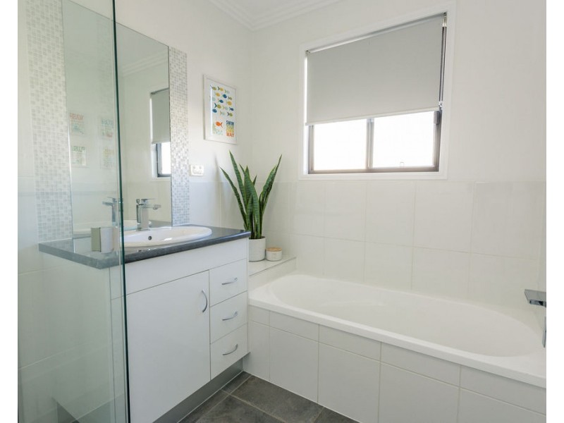 20 Maranda Street, Emerald QLD 4720