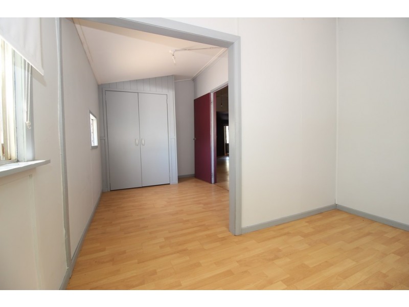 47 Theresa Street, Emerald QLD 4720