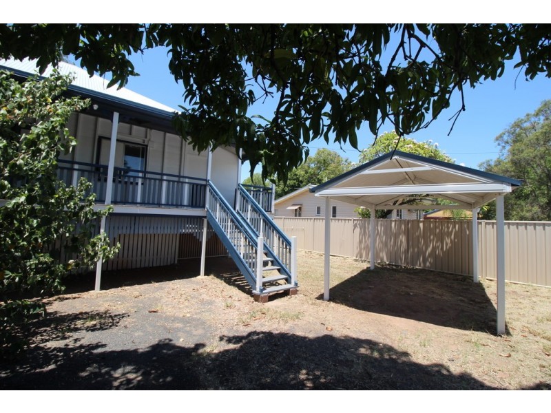 47 Theresa Street, Emerald QLD 4720