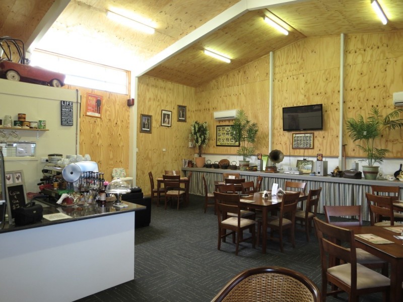 15 Peak Downs Street, Capella QLD 4723