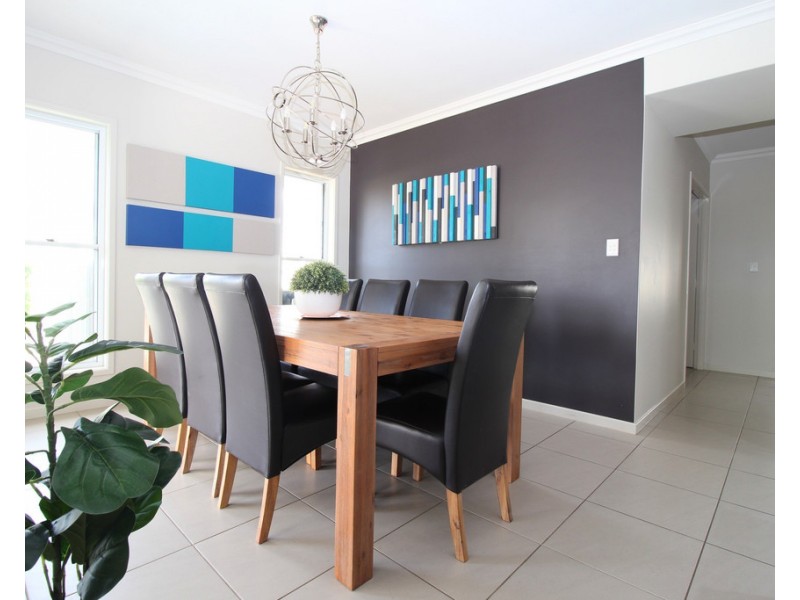 16 Randwick Road, Emerald QLD 4720