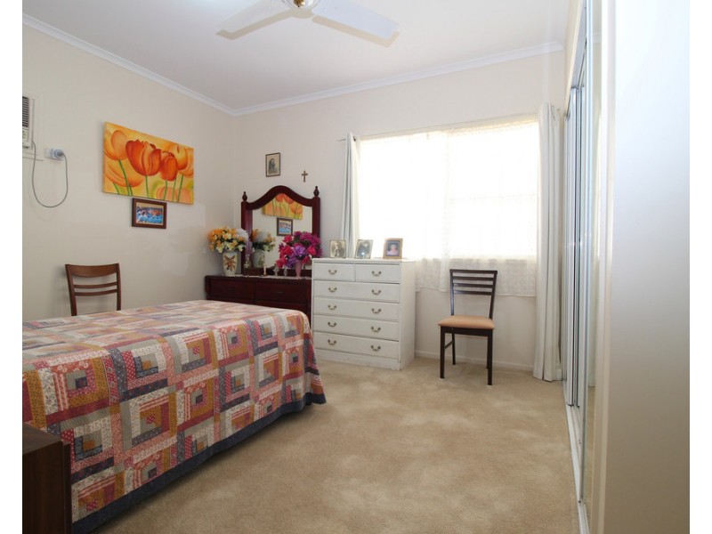 24 Garnet Street, Emerald QLD 4720
