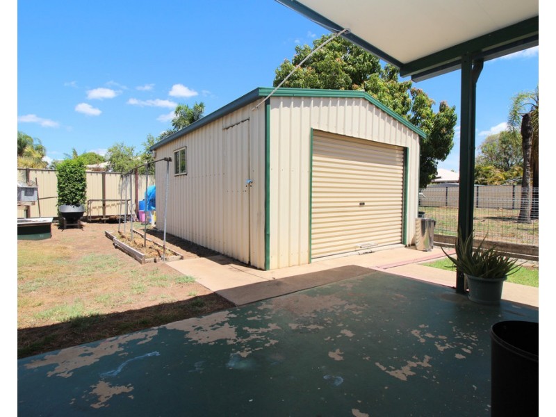 24 Garnet Street, Emerald QLD 4720