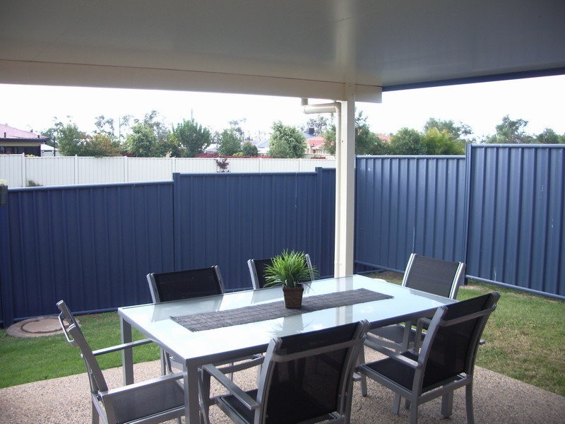 21A Vicki Close, Emerald QLD 4720