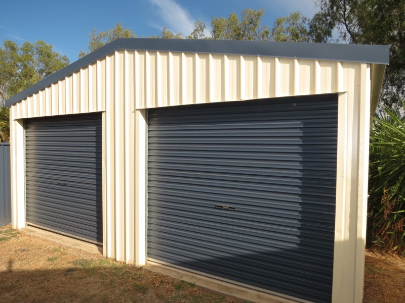 21A Vicki Close, Emerald QLD 4720