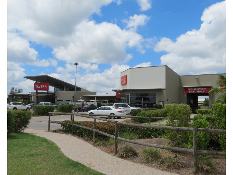 18 and 20 Elwick Street, Emerald QLD 4720