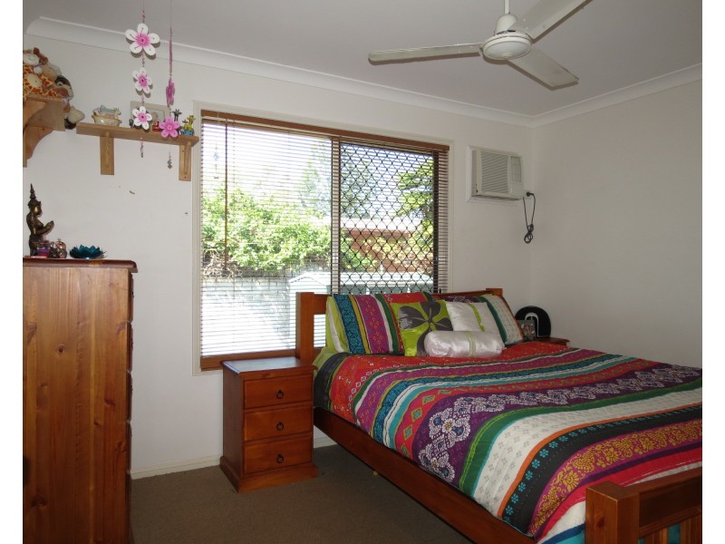 2/87 Roberts Street, Emerald QLD 4720