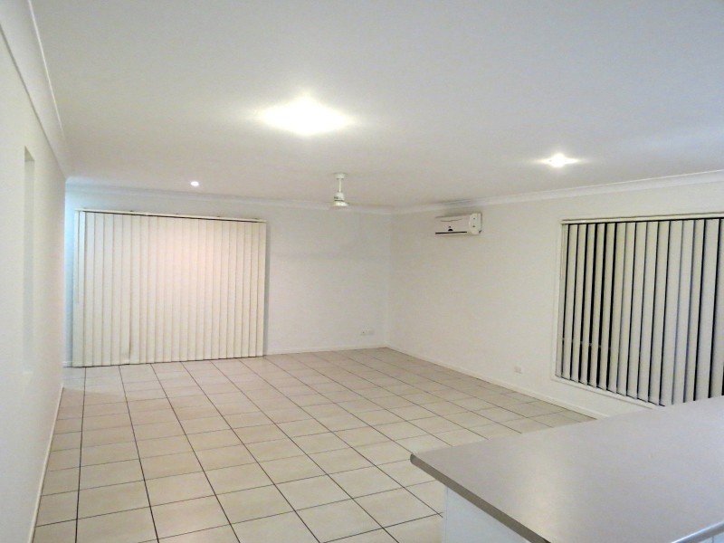 8 Suncrest Street, Emerald QLD 4720