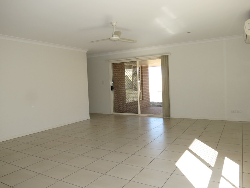 8 Suncrest Street, Emerald QLD 4720