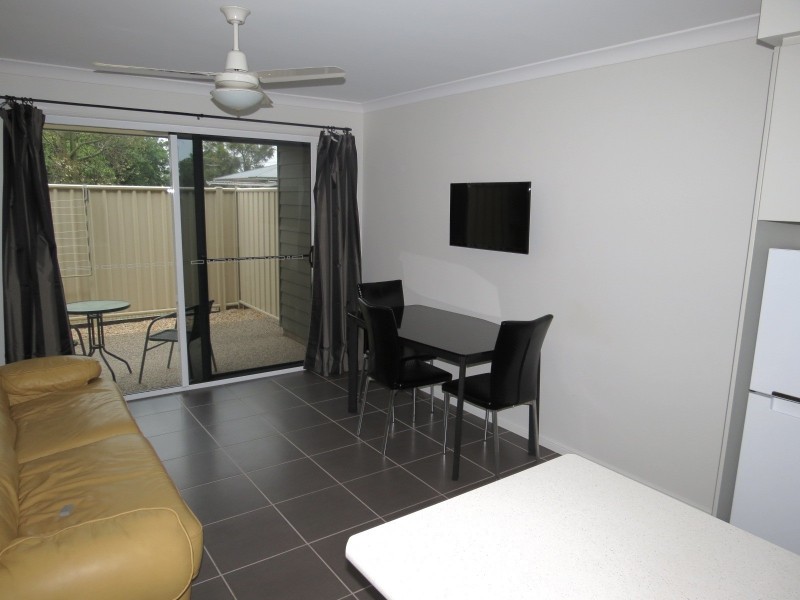 3/18 Theresa Street, Emerald QLD 4720