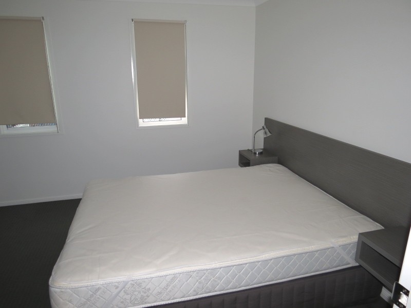 3/18 Theresa Street, Emerald QLD 4720