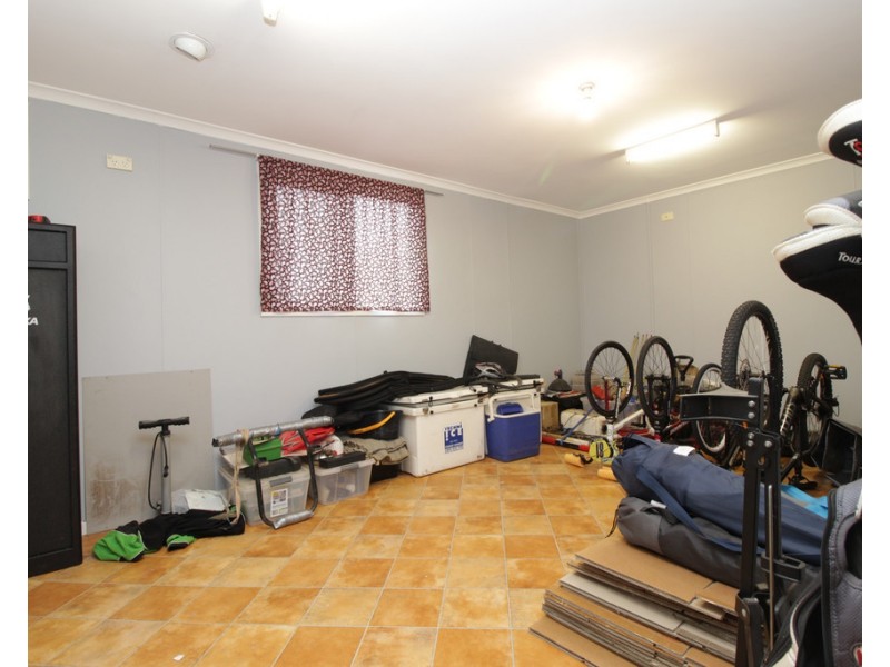31 Barry Street, Emerald QLD 4720
