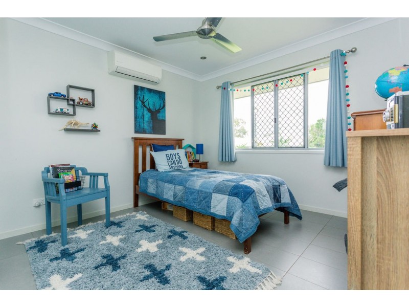 2 Rosehill Road, Emerald QLD 4720