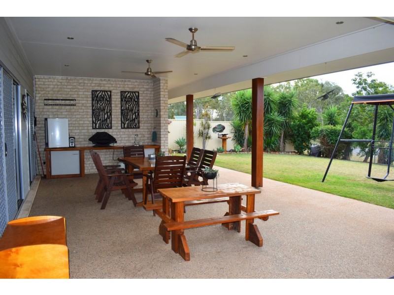 2 Rosehill Road, Emerald QLD 4720