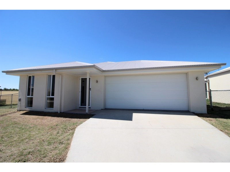 23 Scotts Peak Drive, Capella QLD 4723