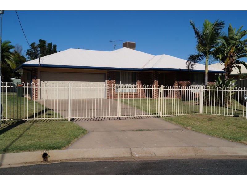 4A Yvette Street, Emerald QLD 4720