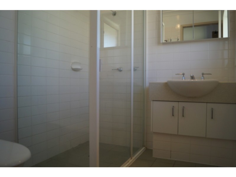 4A Yvette Street, Emerald QLD 4720