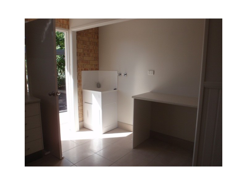 3/41 Baker Street, Emerald QLD 4720