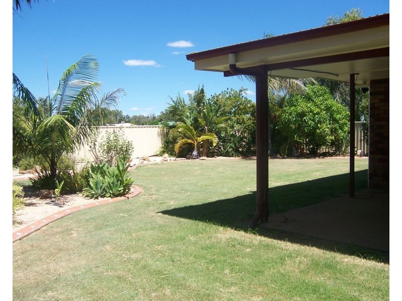 5 Kookaburra Court, Emerald QLD 4720