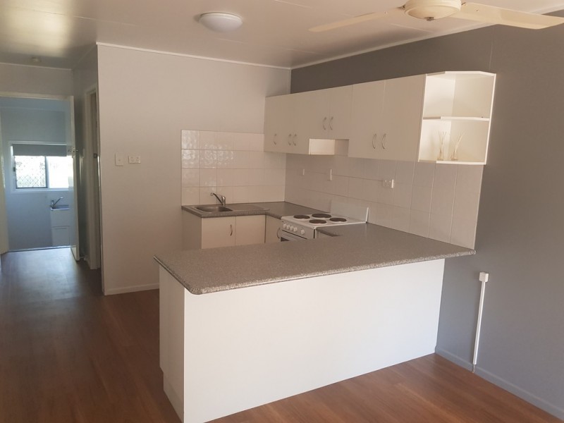 1/122 Hospital Road, Emerald QLD 4720