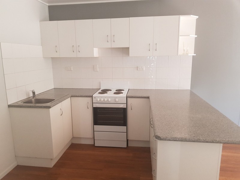 1/122 Hospital Road, Emerald QLD 4720