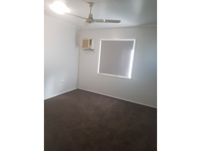 1/122 Hospital Road, Emerald QLD 4720