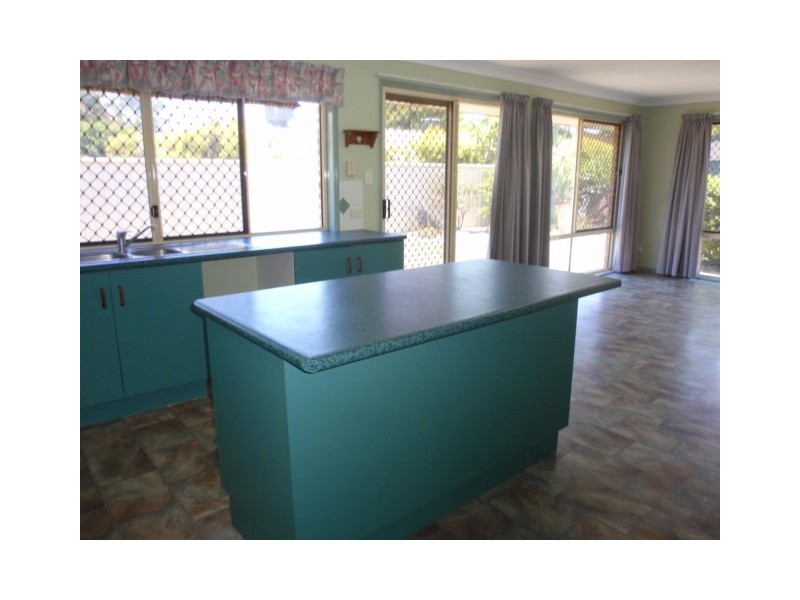 56 Long Street, Emerald QLD 4720