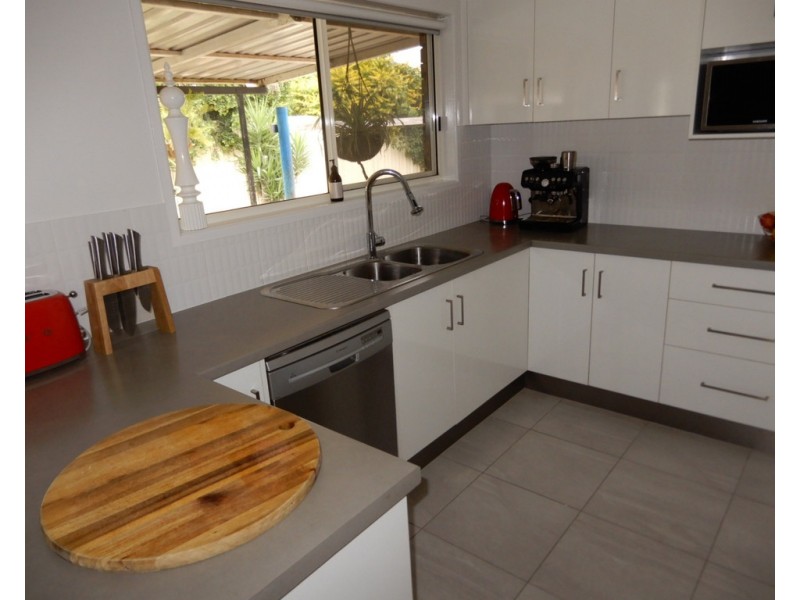 4 Reo Place, Emerald QLD 4720