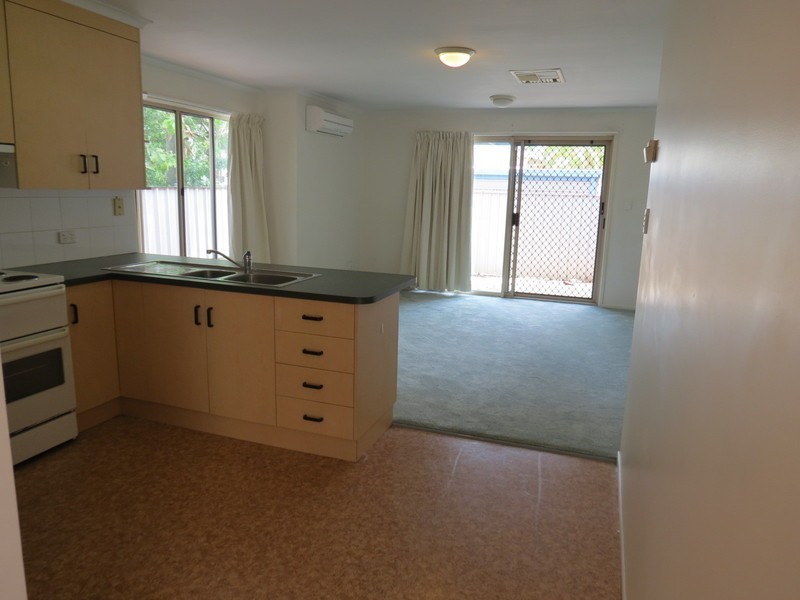 4/39-41 Campbell Street, Emerald QLD 4720
