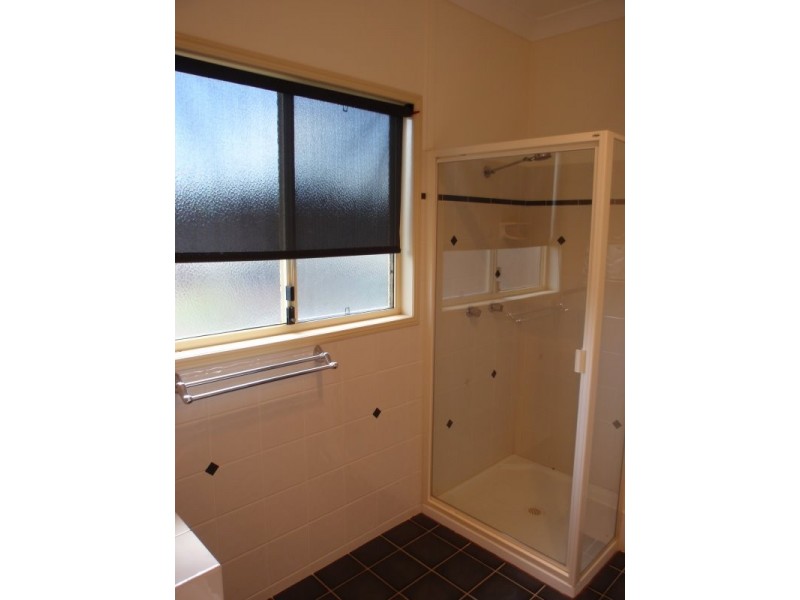 14 Shakespeare Street, Comet QLD 4702