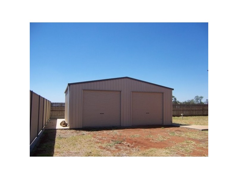 14 Shakespeare Street, Comet QLD 4702