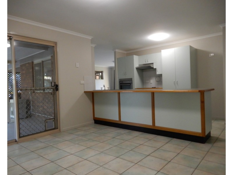 53 Staal Crescent, Emerald QLD 4720