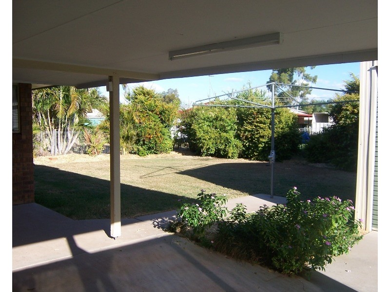 53 Staal Crescent, Emerald QLD 4720