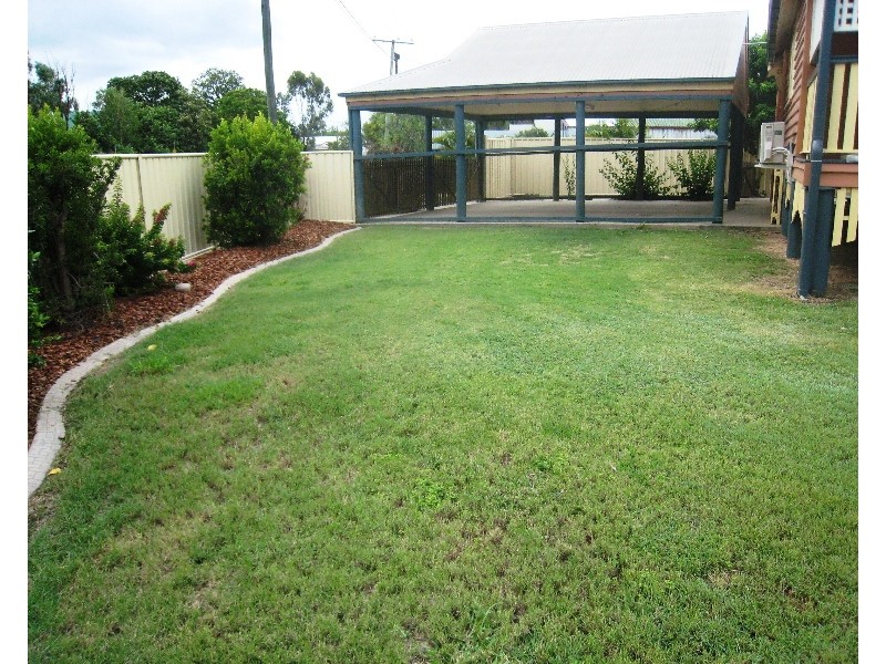 42 Riverview Street, Emerald QLD 4720