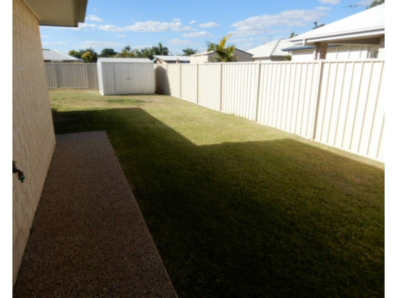 36 Long Street, Emerald QLD 4720