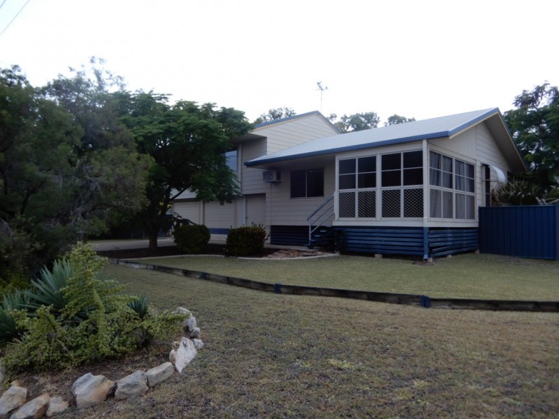 36 Campbell Street, Emerald QLD 4720
