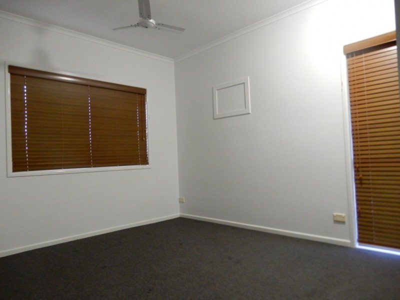 36 Campbell Street, Emerald QLD 4720