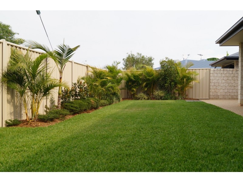 1/10 Chandon Court, Emerald QLD 4720