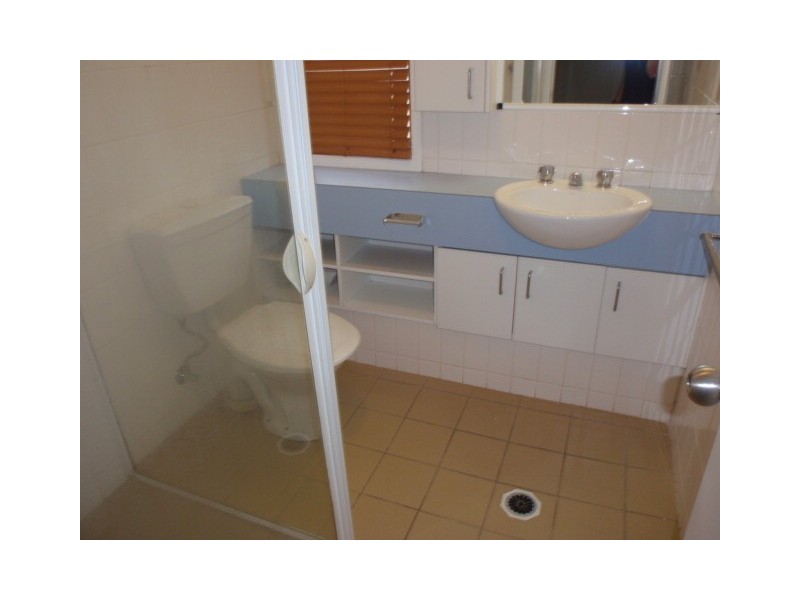 10 Peggy Court, Emerald QLD 4720