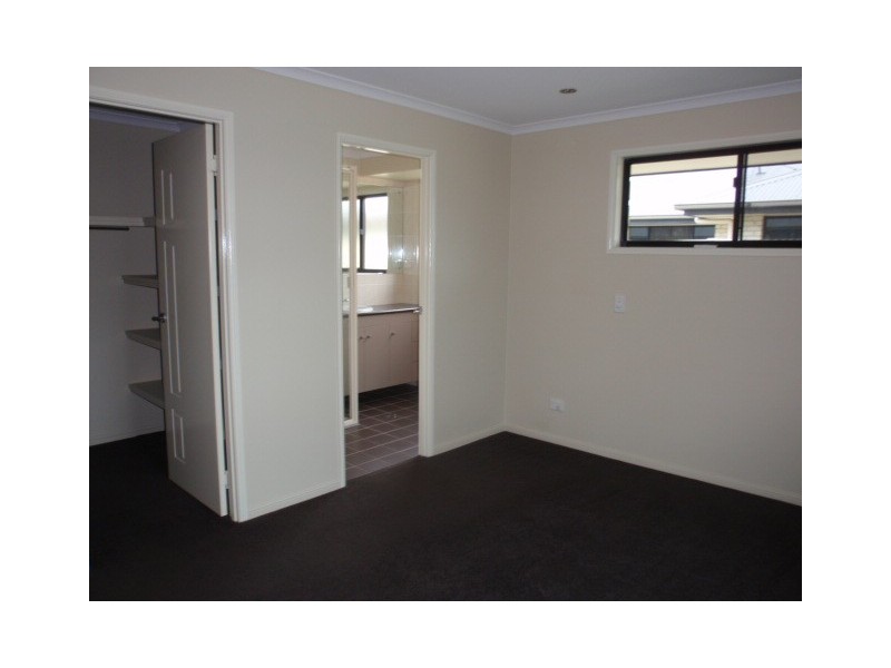 27 Haswell Street, Emerald QLD 4720